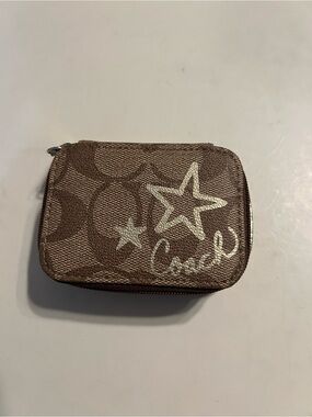 COACH Triple Pill Case Khaki with Gold Star VERY RARE Vintage. EUC